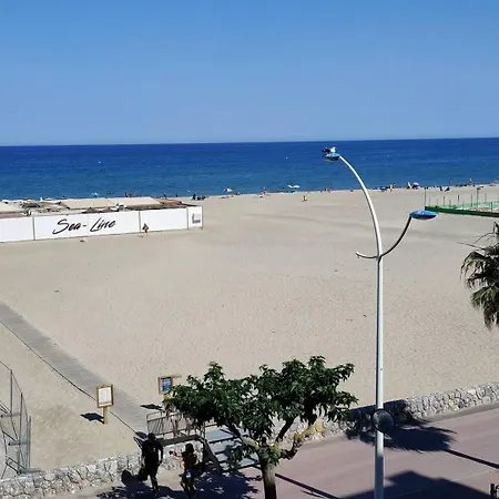 Superbe T3 Climatisé Face Mer, Standing 4 * Parking Privé Canet-en-Roussillon